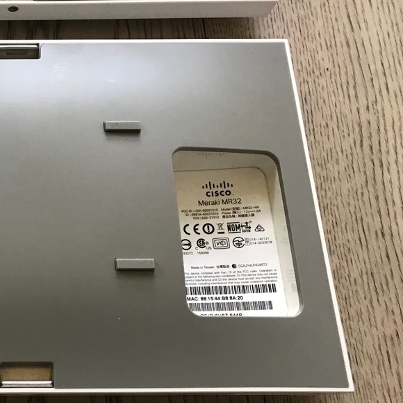 Lot of 4 Cisco Meraki MR32-HW Wireless Access Point UNCLAIMED - Picture 4 of 4